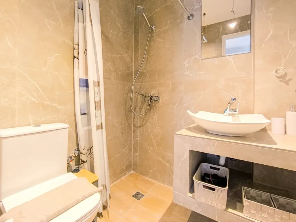 STANDARD STUDIO APOLLO 4