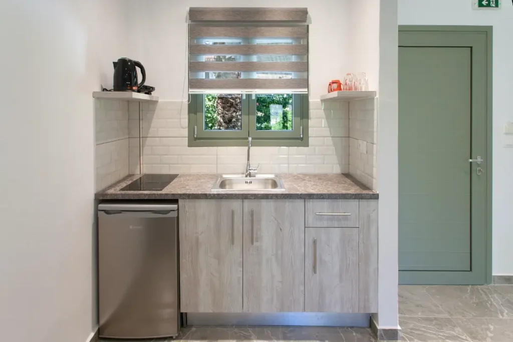 SUPERIOR STUDIO APHRODITE 3